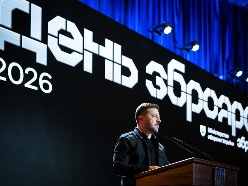 Украина впервые в истории вооружена достаточно, чтобы защищаться от российских ударов – Зеленский