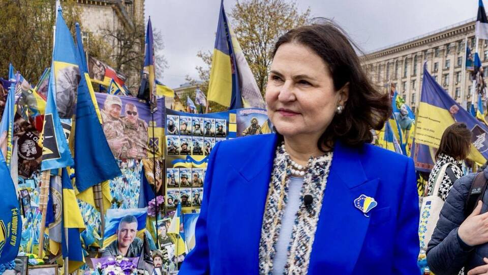 "ЕС никуда не уйдет!" Посол Евросоюза заявила, что дипломаты остаются в Киеве, несмотря на угрозы РФ